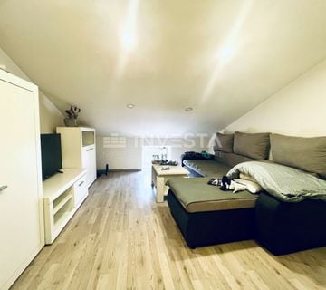 Pula, renovirani stan iznad Arene na 2.katu površine 48 m2 - cover