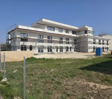 Premantura, novoizgrađeni stanovi s vrtom, blizu centra i mora - cover