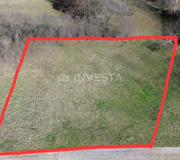 Marčana – građevinsko zemljište s mogućnošću gradnje 2 objekta, odlična prilika - cover