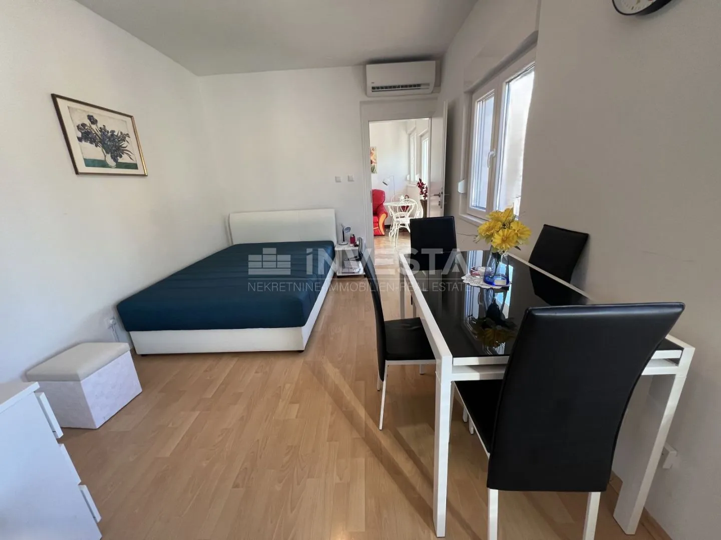 Barbariga, jednosoban stan s vlastitim parkingom - cover