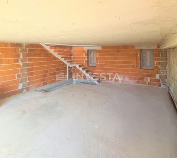 Kuća sa pogledom na more u Galižani - cover