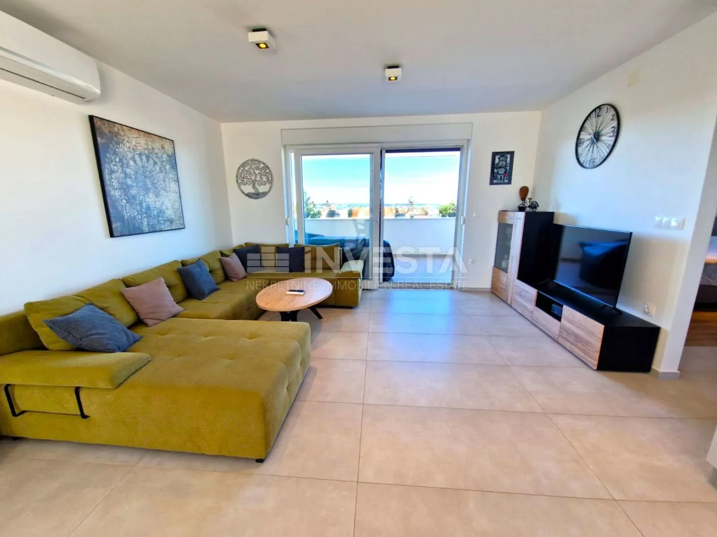 Fažana, stan s pogledom na more, novogradnja - cover