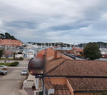Vrsar, kuća u nizu, panoramski pogled - cover
