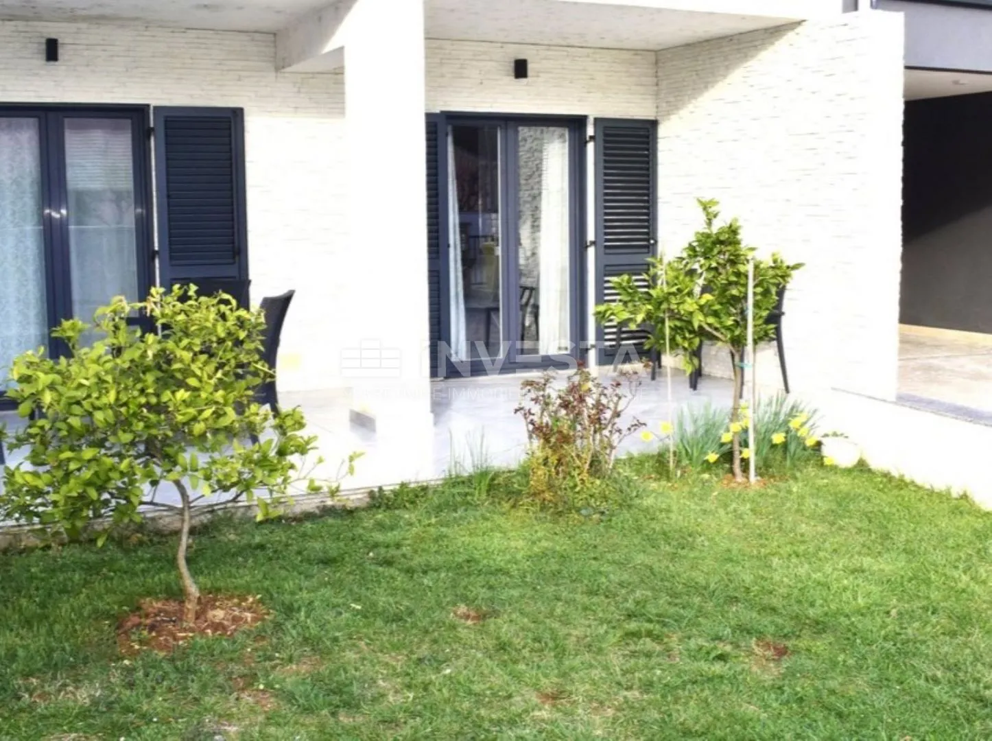 Predivna obiteljska kuća blizu mora  - cover