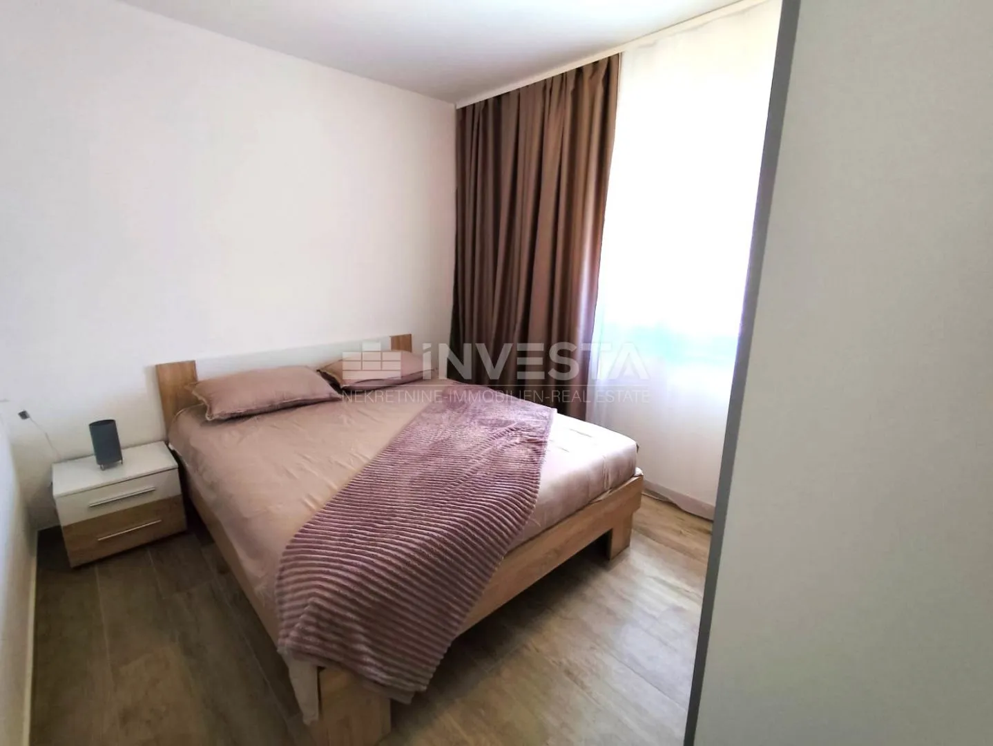 Pula, Novogradnja s uporabnom, 1. kat, 2SS, parking - cover