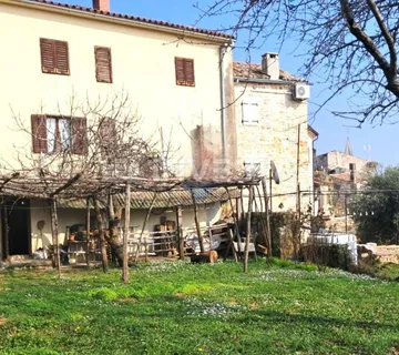 Autohtona istarska kuća u Bujama - cover