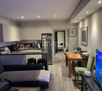 Kuća u nizu u samom centru Poreča - cover