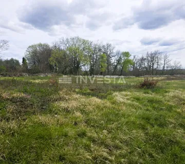 Kanfanara okolica – građevinsko zemljište 522 m2 pravilnog oblika - cover