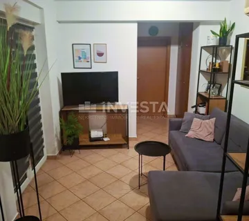 Valdebek, ugodan jednosoban stan, blizu zaobilaznice - cover