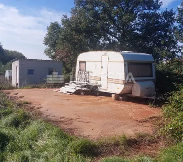 Višnjan okolica, isparcelirano poljoprivredno zemljište - cover