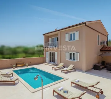 Pula, Štinjan, savršena vila za dom i odmor - SNIŽENO! - cover