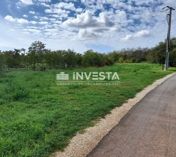 Marčana, građevinsko zemljište 2560 m2 - cover