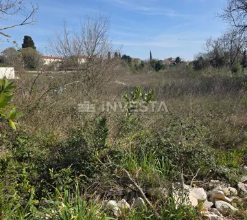 Okolica Svetvinčenta, građevinsko zemljište u centru naselja - cover