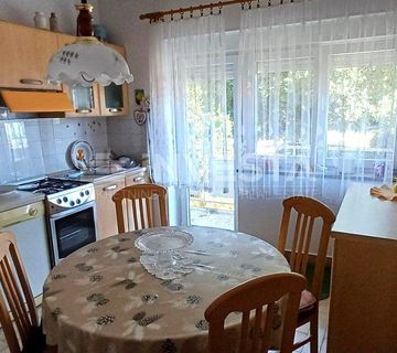 Pula, Monte Zaro, stan na mirnoj lokaciji - cover