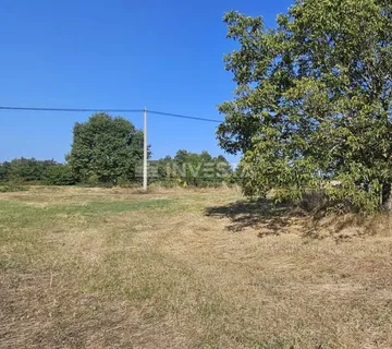 Građevinsko zemljište u blizini Žminja površine 1.246 m2