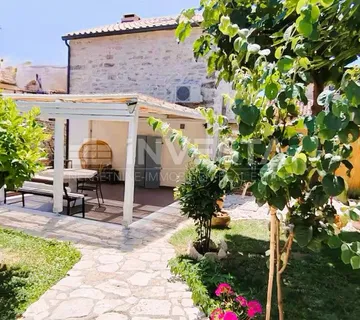 Istarska kuća s vrtom - Vodnjan