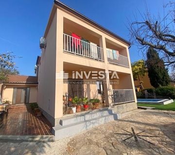 Fažana, Kuća za odmor 160m2, 450m od mora i plaža, 4SS+DB - cover