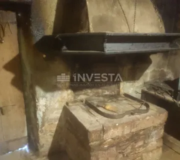 Kuća u centru Bala - cover