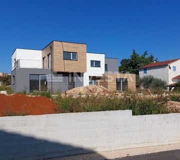 Poreč okolica, dvojna vila sa bazenom - cover