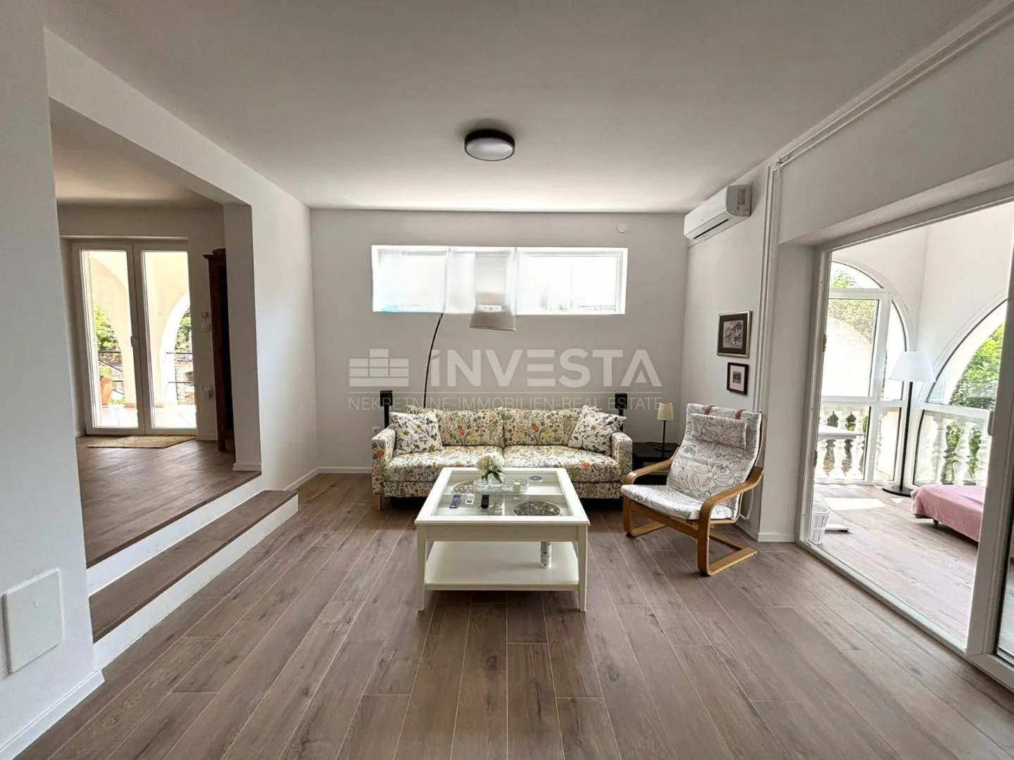 Peroj, obiteljska kuća blizu plaže - cover