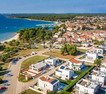 Fažana, luksuzna vila, pogled more, 70 m od prekrasnih plaža i šetnice - cover