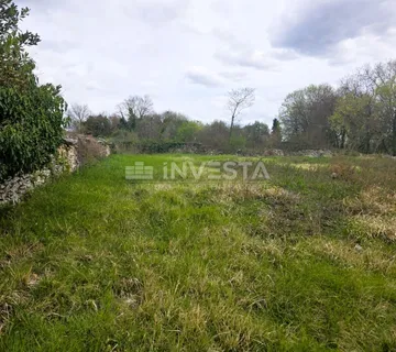 Kanfanara okolica – građevinsko zemljište 547 m2 u mirnom okruženju - cover