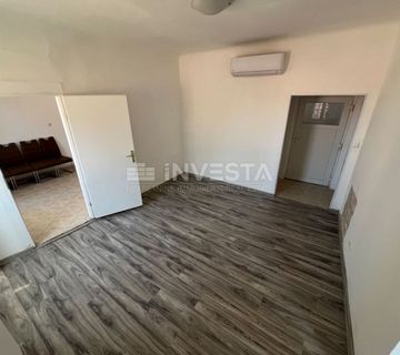 Pula, Centar stan površine 69,55m2, III KAT - cover