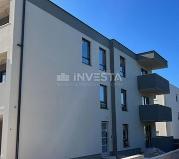 Pula, Veli Vrh, prostrani penthouse u novogradnji - cover