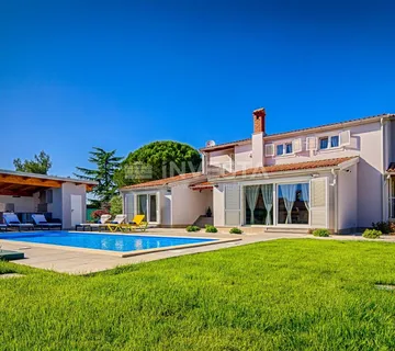 Fažana, prekrasna moderna vila s velikom okućnicom - SNIŽENO! - cover