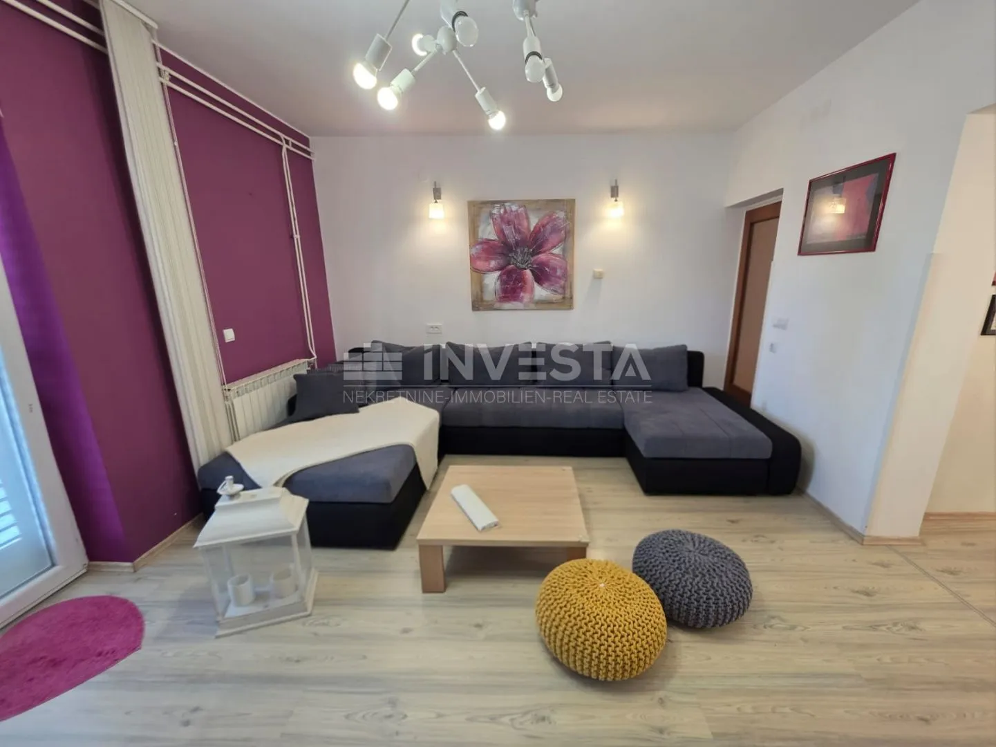 Pula, predivan i postran stan, 3SS, vlastiti parking i vrt - cover