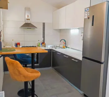 Pula, Monvidal, stan 3SS, 2 kupaone, lift, parking - cover