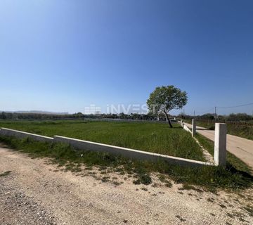 Vodnjan, Galižana, Građevinsko zemljište, 1000m2  - cover
