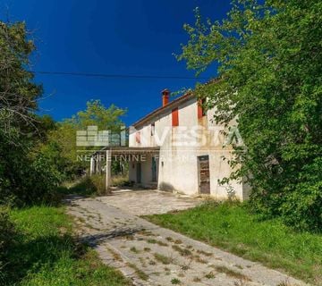 Gračišće okolica, Samostojeća kuća sa okućnicom i bajkovitim pogledom! - cover