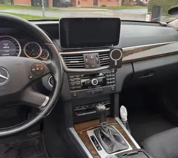 Mercedes CLS X204 originalna MULTIMEDIJA NAVIGACIJA RADIO 2din Carplay - cover