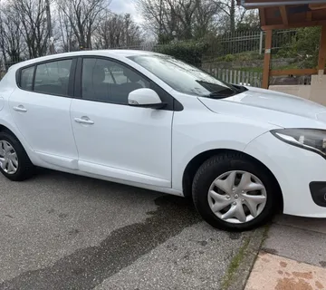 Renault Megane 1.5dCi 2015 Redizajn, Odlično stanje - cover