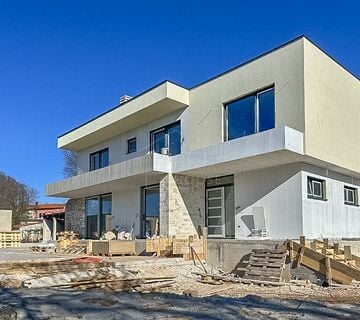Svetvinčenat, moderna vila u izgradnji - cover