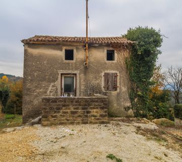 Motovun, kamena kuća s panoramskim pogledom  - cover