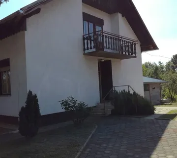 Obiteljska kuća 120m2, plin struja voda - cover