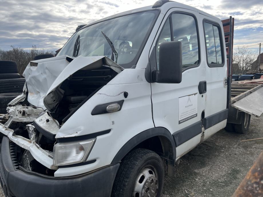 iveco-daily-35c19d-djelove-slika-213133443