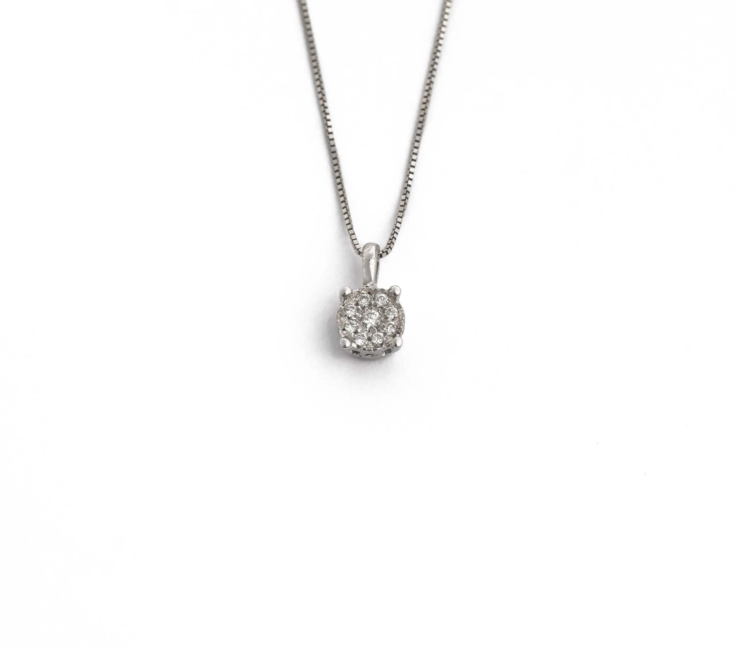 Zlatna ogrlica Richy - cover