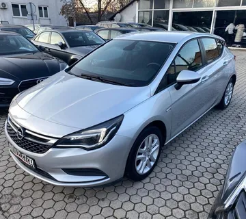 Opel Astra 1.0 TURBO, NAVI, TEMPOMAT, KLIMA, 4X GARANCIJA!! - cover
