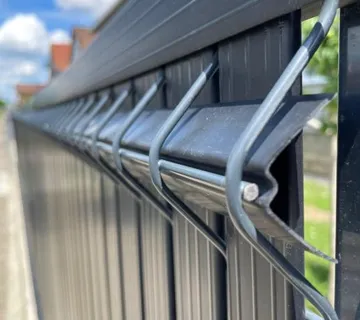 PVC letvice za ogradu (za 3D panele) – 123x250 cm – vertikalna ispuna - cover