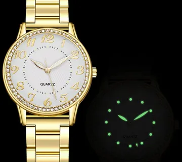 Ženski sat Romantic - cover