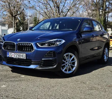BMW X2 18i sDrive ADVANTAGE,KAM,NAVI,TEMP,HUD,23.300 KM, REG. D0 02/27 - cover