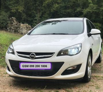 Opel Astra Karavan 1,6 CDTI - cover