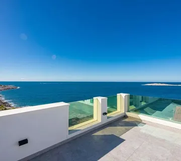 Ražanj, luskuzna vila s bazenom i pogledom na more, 270 m2! - cover