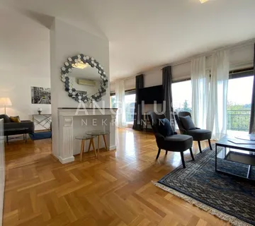 Zagreb, Šestine - predivna obiteljska kuća 500m2 s vrtom i garažama - cover