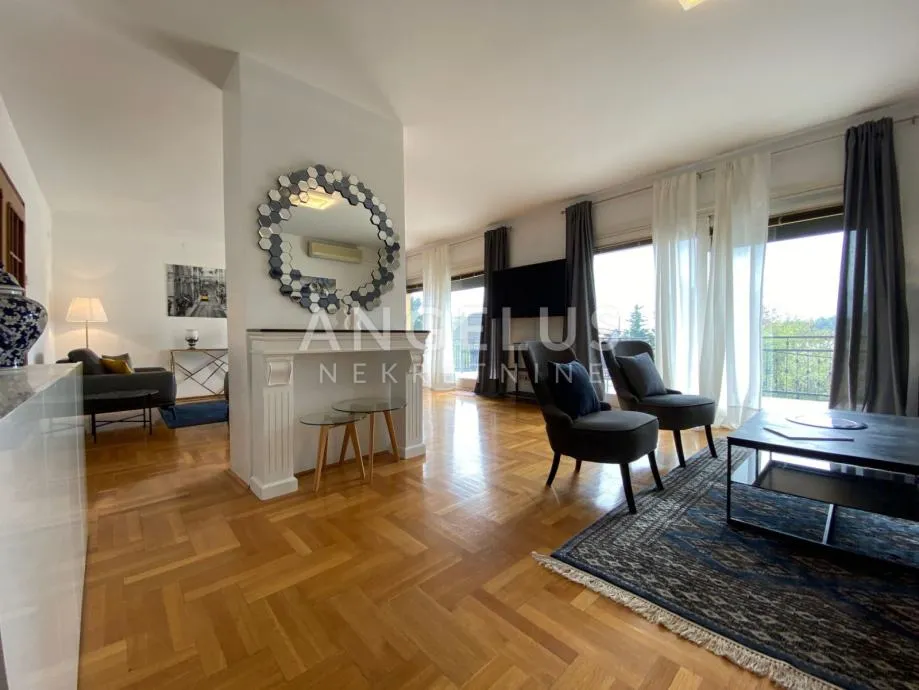 Zagreb, Šestine - predivna obiteljska kuća 500m2 s vrtom i garažama - cover