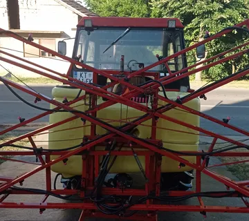TRAKTORSKA ŠPRICA AGROMEHANIKA AGS 600 E - cover