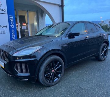 Jaguar E-Pace 2,0d 240ks R-Dynamic - cover